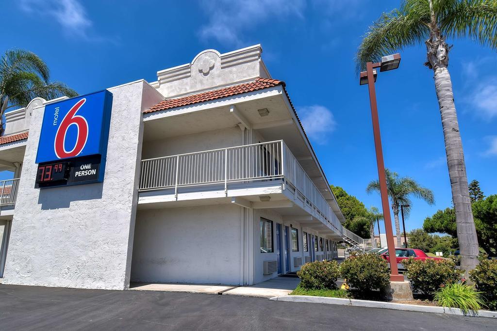 Motel 6-Carlsbad, Ca - East Near Legoland Exteriör bild