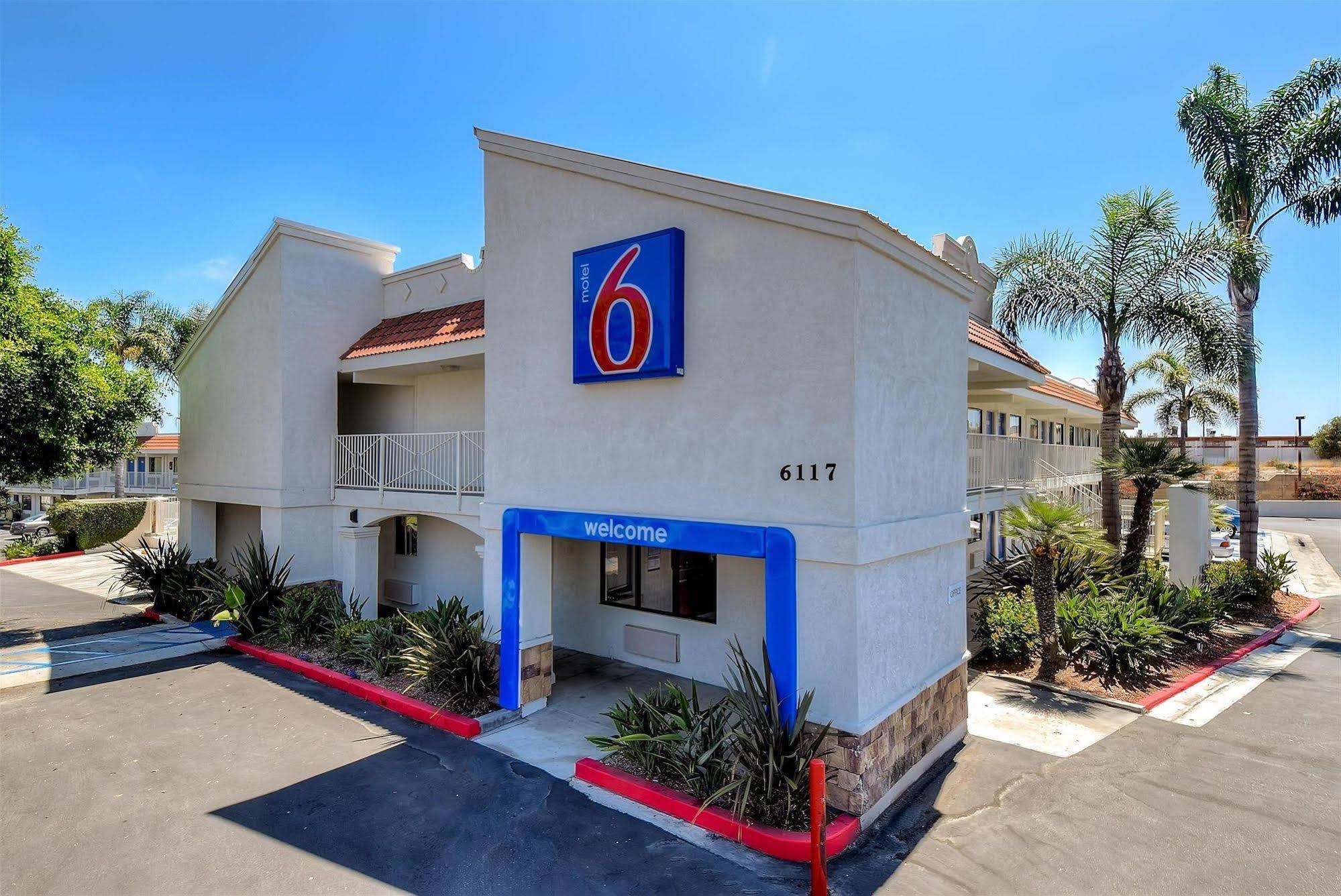 Motel 6-Carlsbad, Ca - East Near Legoland Exteriör bild