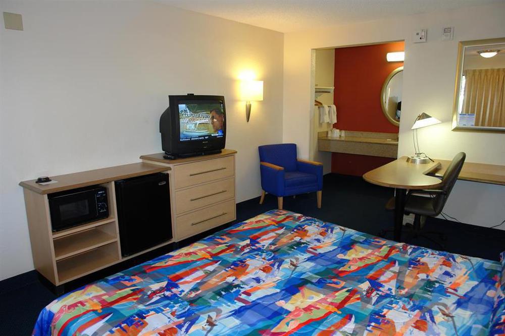 Motel 6-Carlsbad, Ca - East Near Legoland Rum bild